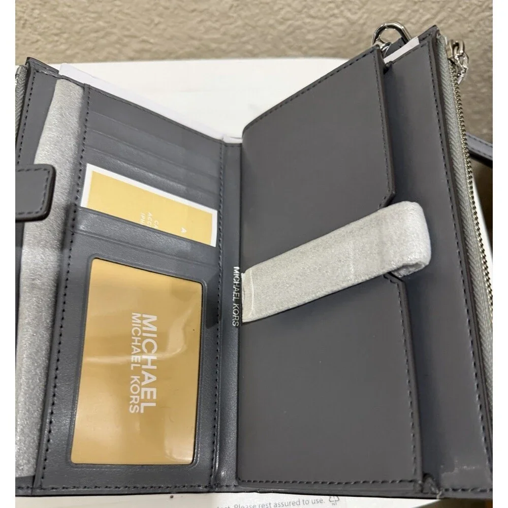 Michael Kors Jet Set Travel Double Zip Wristlet Pearl Grey Silver NWT